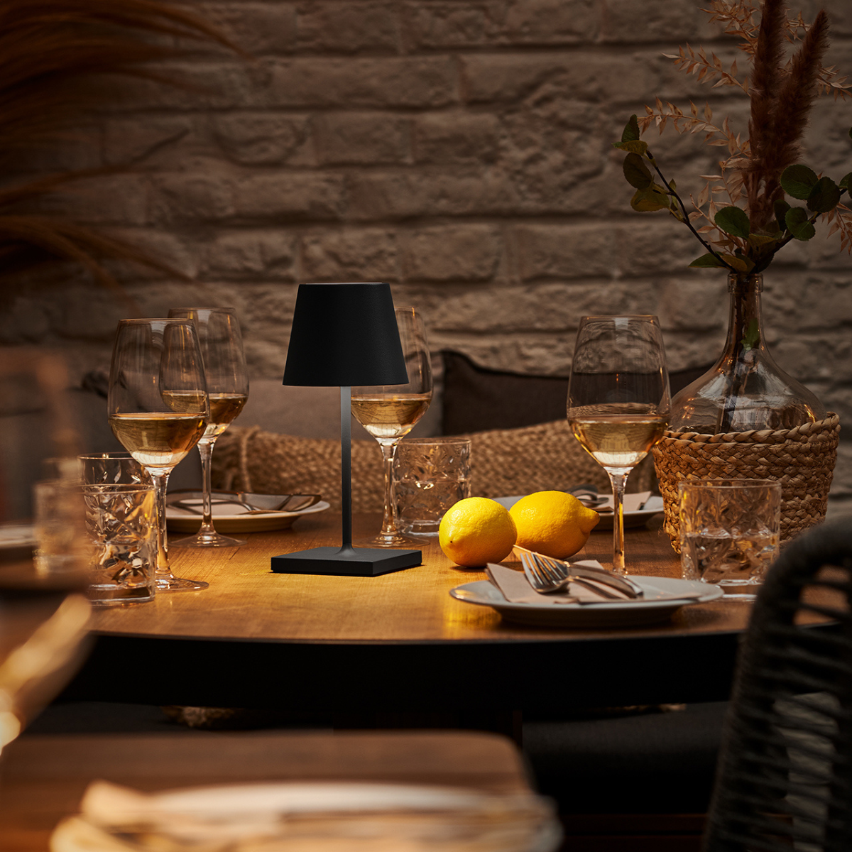 Oplaadbare Tafellamp - Dimbaar - Waterdicht - 26CM - Zwart - Dutch Standard