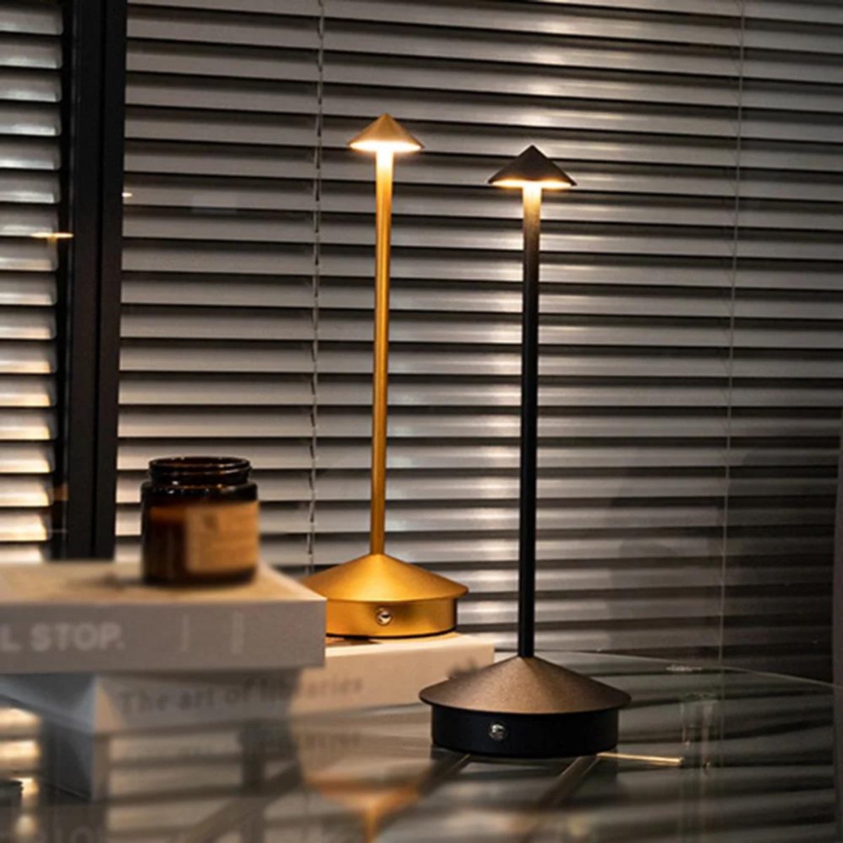 Lampe de table rechargeable - Intensité réglable - Étanche - 29 cm - Noire - Norme néerlandaise