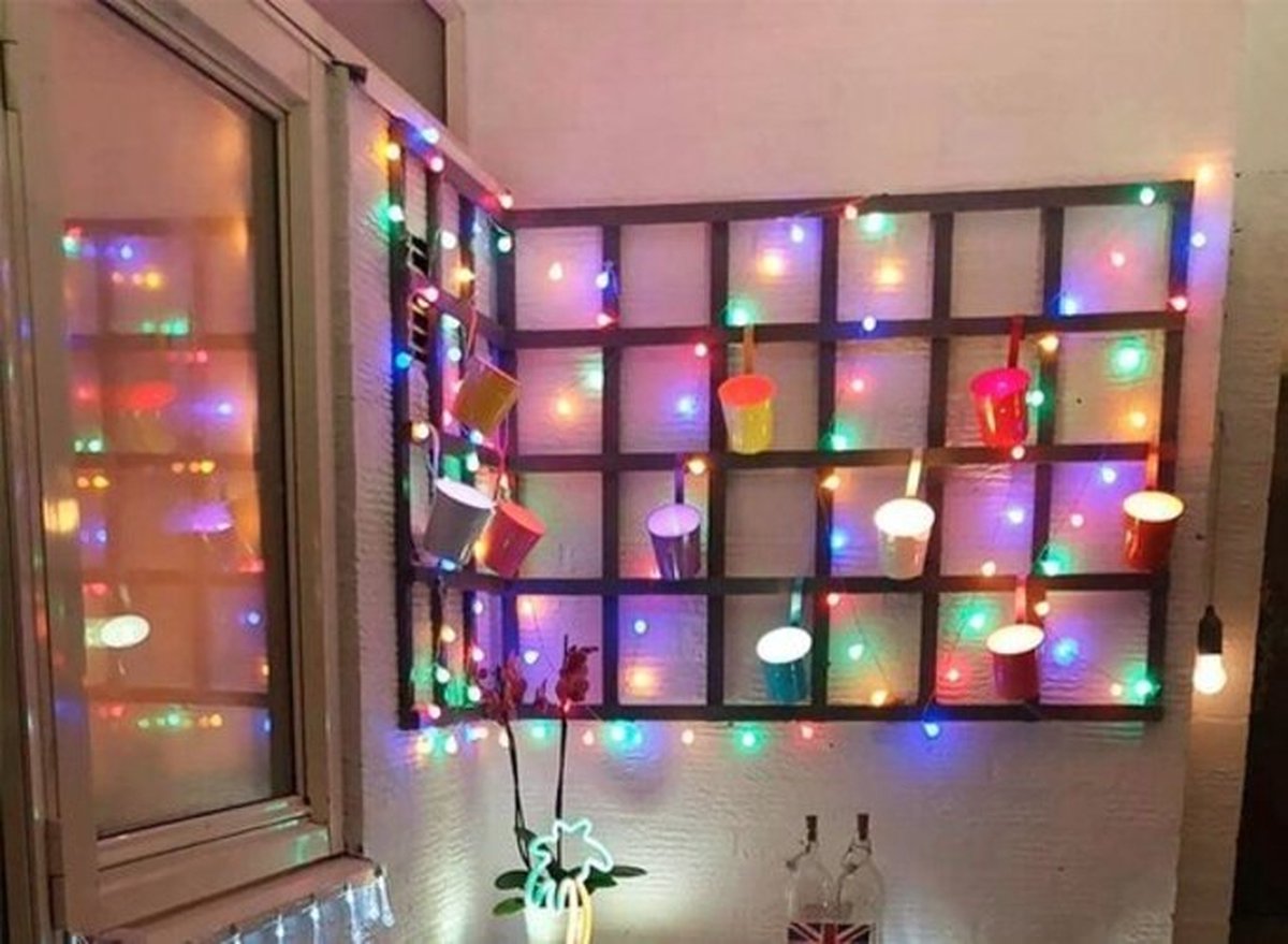 Lichtslinger RGB 9m met 100 Warm Witte LED Lampen